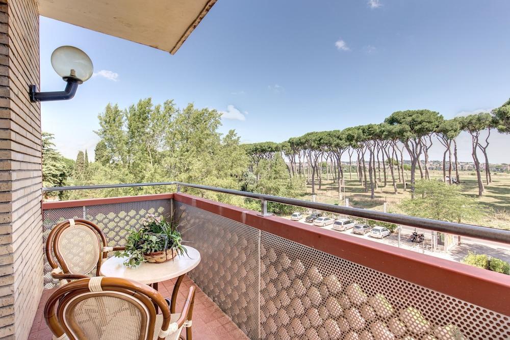 Pinewood Hotel Rome Extérieur photo