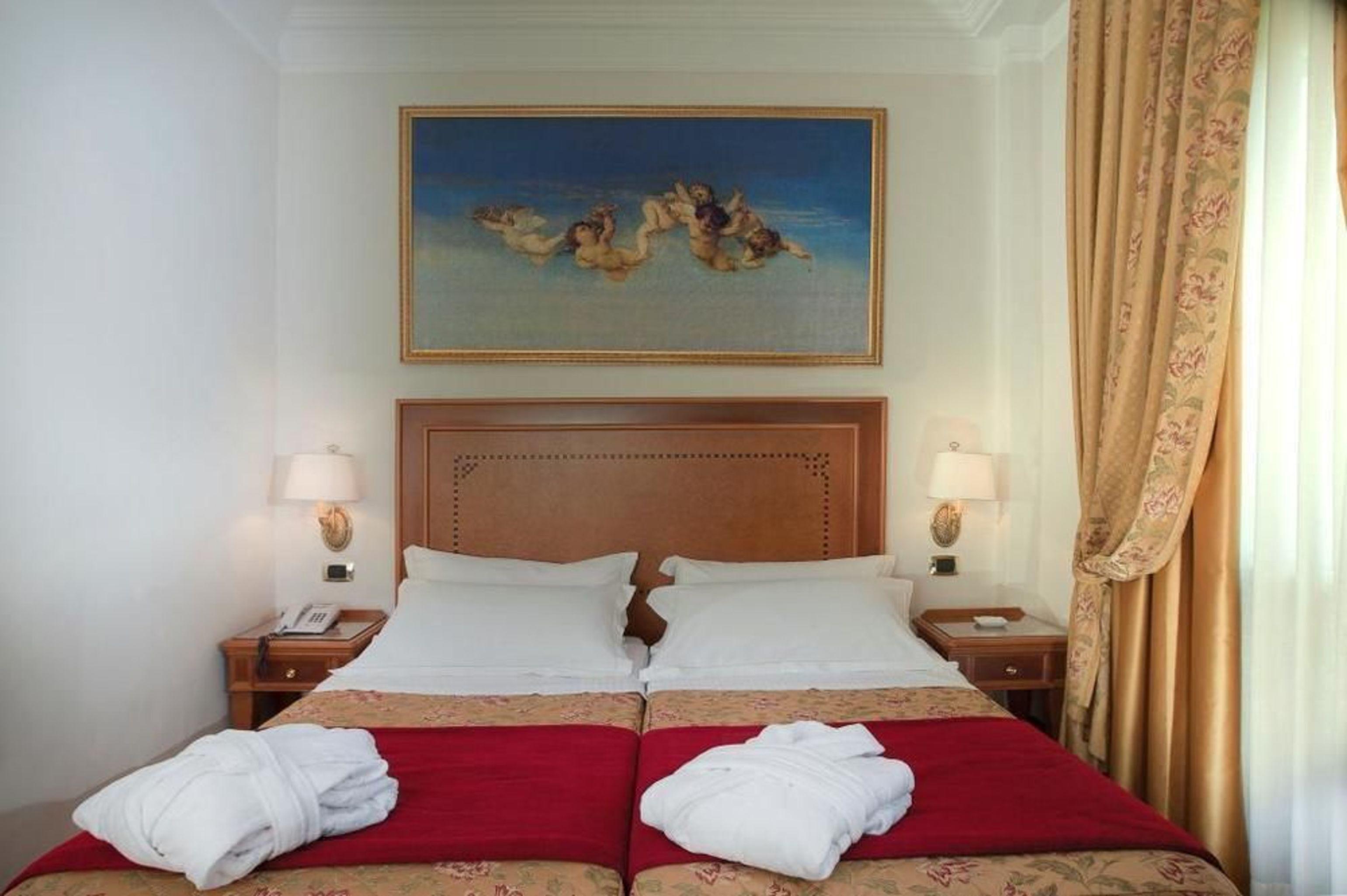 Pinewood Hotel Rome Extérieur photo