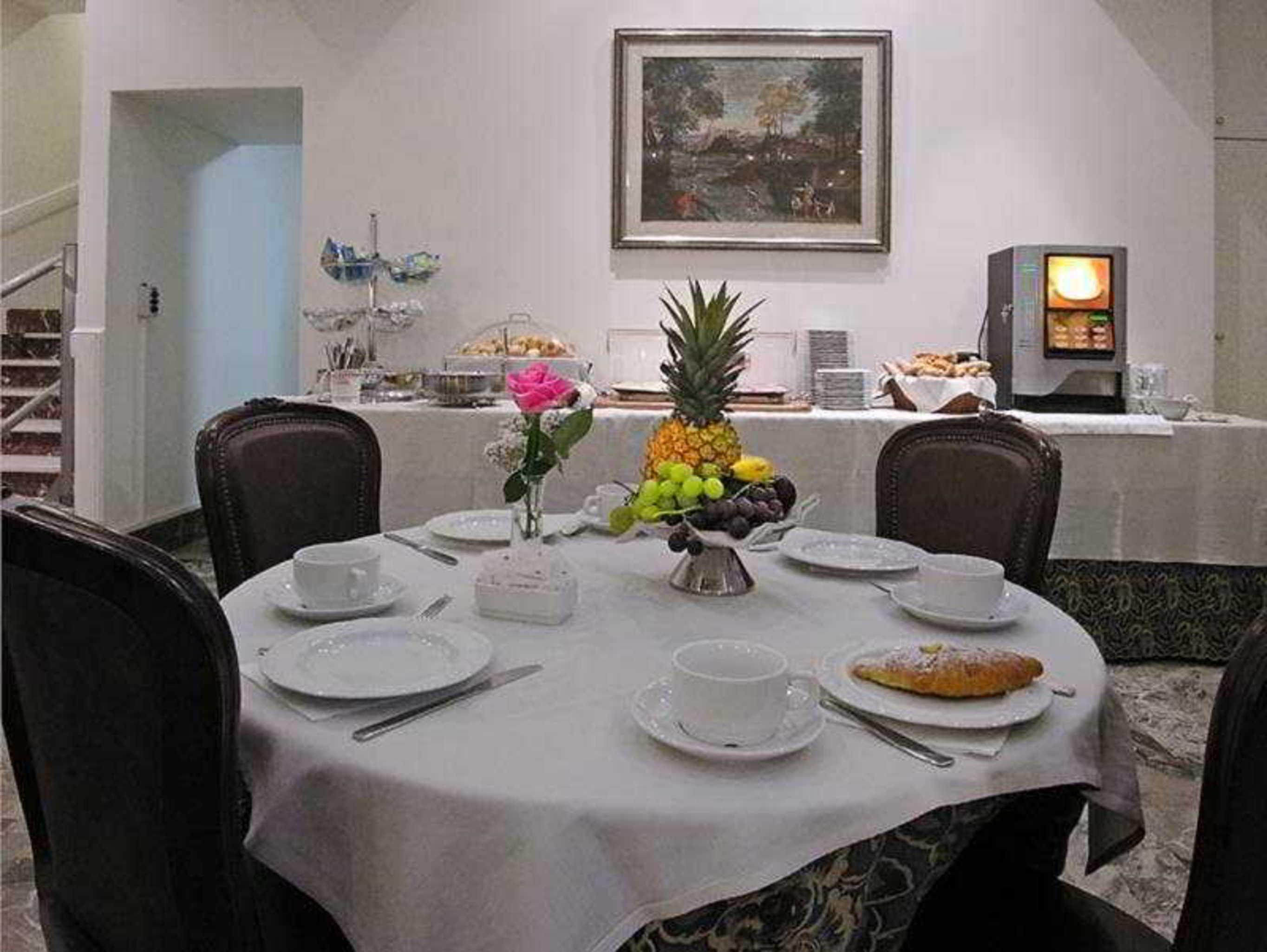 Pinewood Hotel Rome Extérieur photo