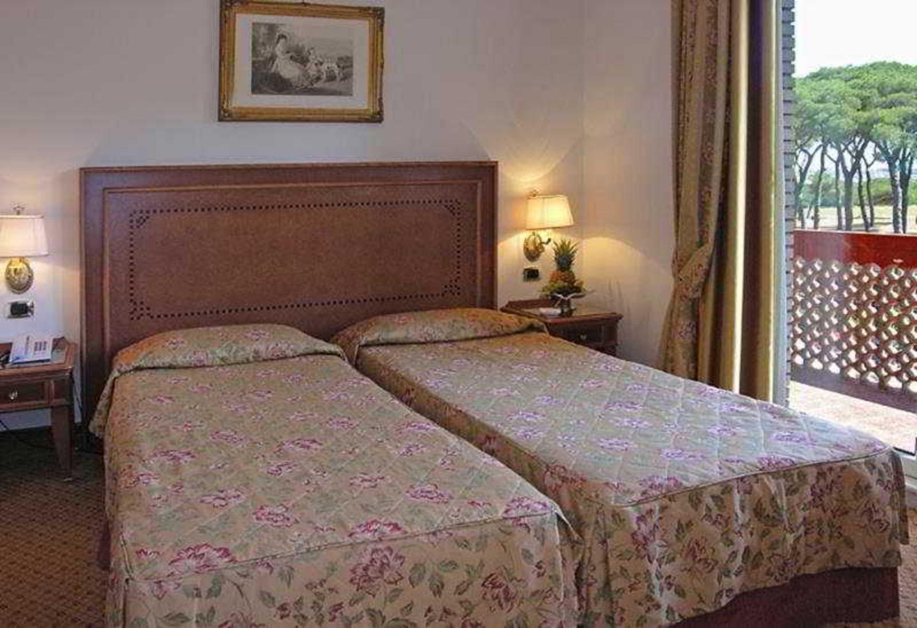 Pinewood Hotel Rome Chambre photo