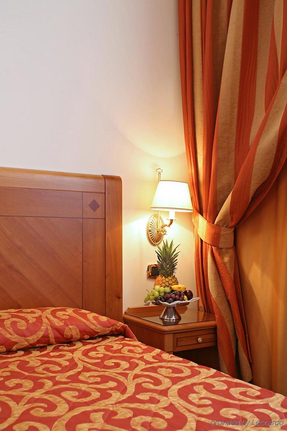 Pinewood Hotel Rome Chambre photo